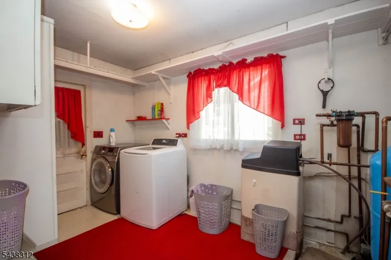 209 Fairview Ave Hampton, NJ 07860