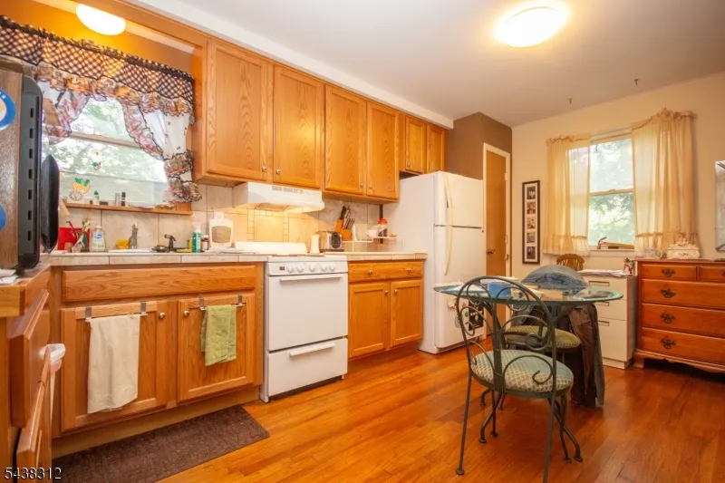 209 Fairview Ave Hampton, NJ 07860
