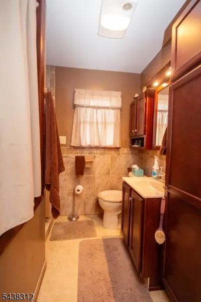 209 Fairview Ave Hampton, NJ 07860