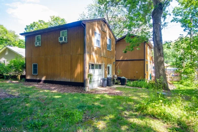 209 Fairview Ave Hampton, NJ 07860
