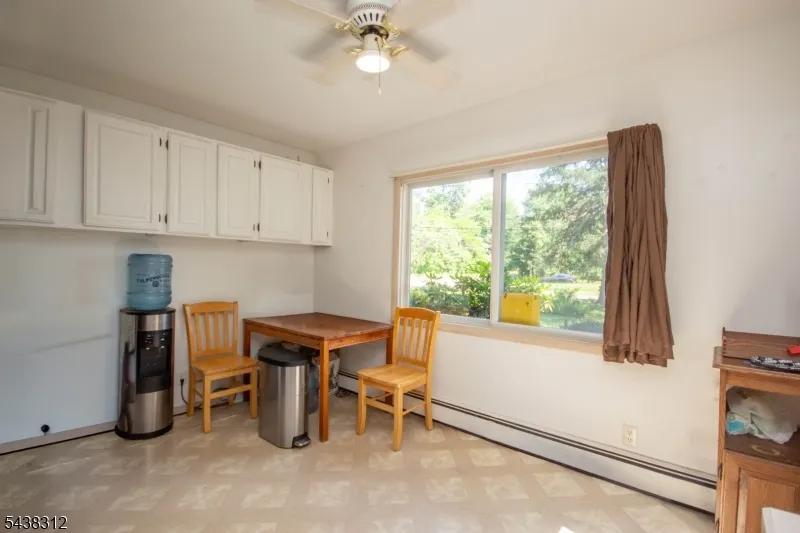 209 Fairview Ave Hampton, NJ 07860