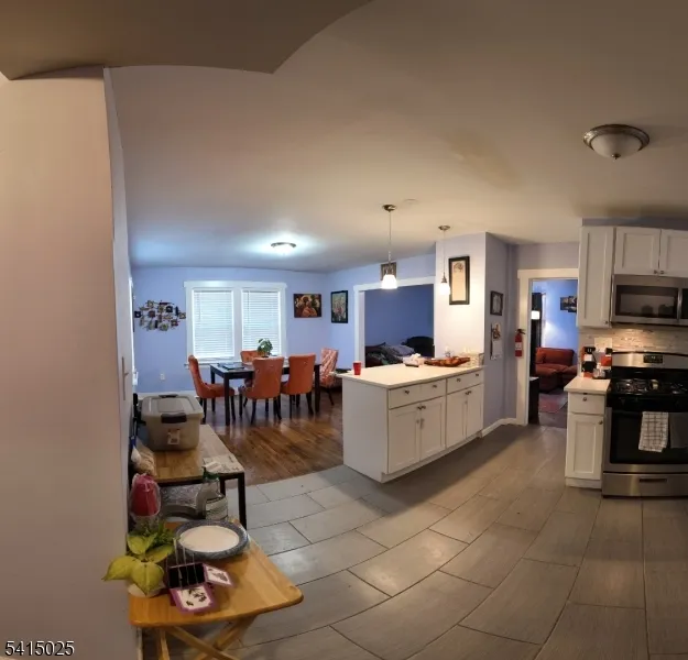 249 Weequahic Ave Newark City, NJ 07112