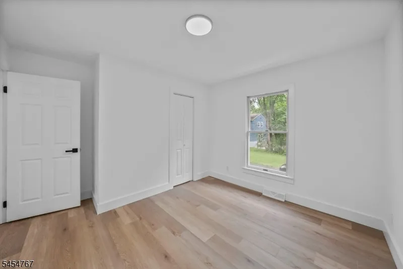 1834 Holly Rd North Brunswick, NJ 08902