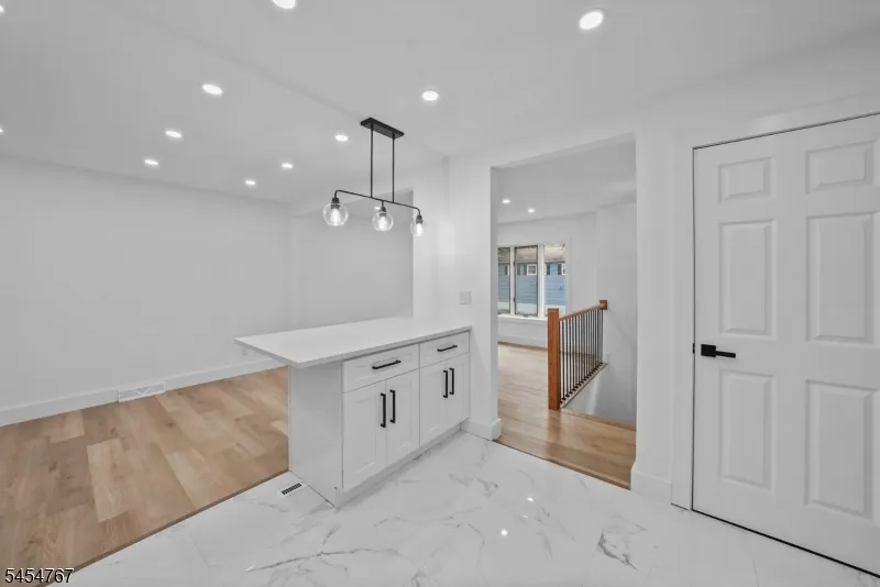 1834 Holly Rd North Brunswick, NJ 08902