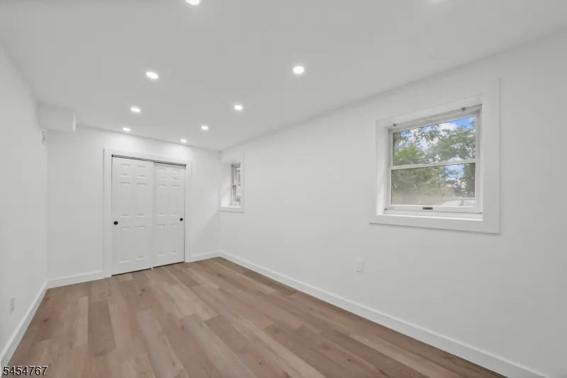 1834 Holly Rd North Brunswick, NJ 08902