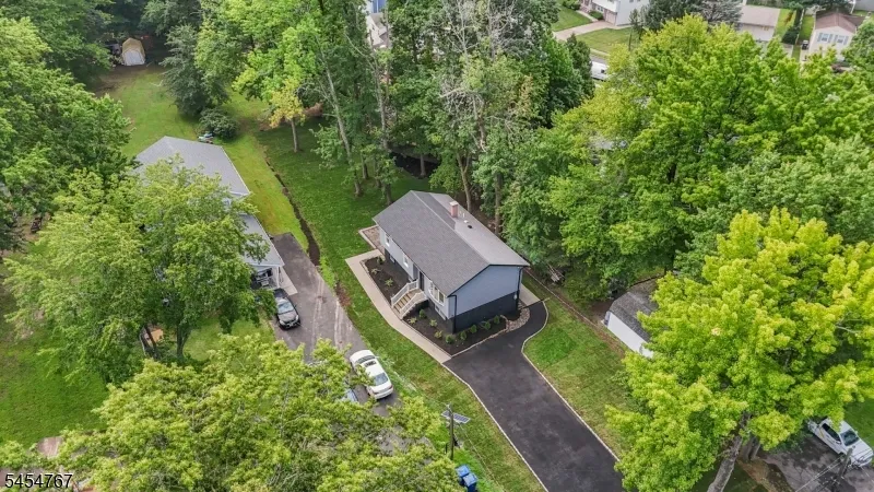1834 Holly Rd North Brunswick, NJ 08902