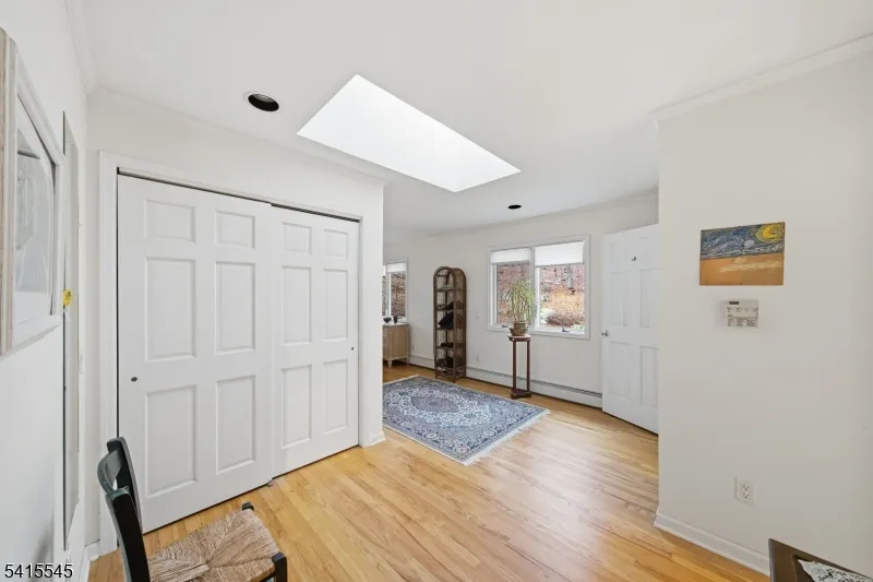 4 Emmet Roche Dr Montville, NJ 07005