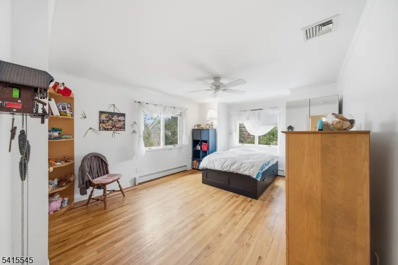 4 Emmet Roche Dr Montville, NJ 07005