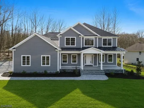 1 Lourdes Ct