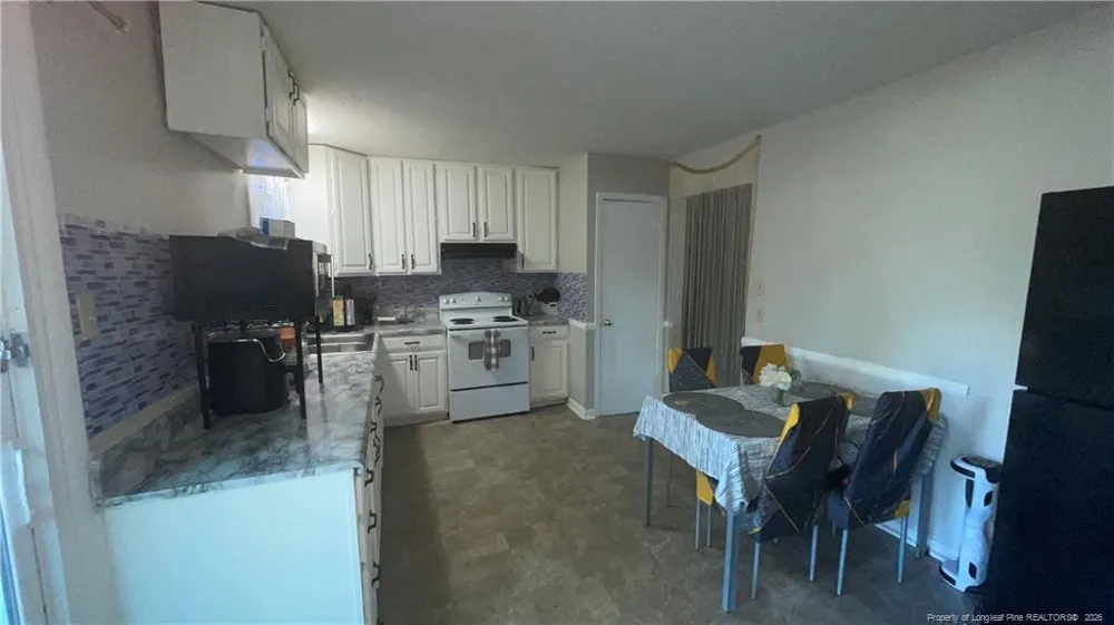 2615 Dinsmore Drive Fayetteville, NC 28306