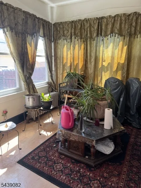 14 Helen Pl Newark City, NJ 07106
