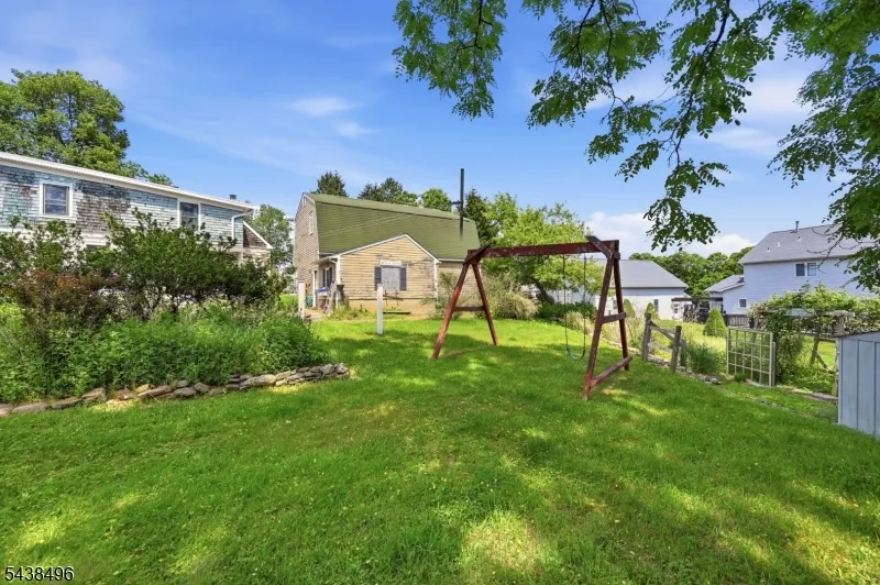 92 Randolph Ave Mine Hill, NJ 07803