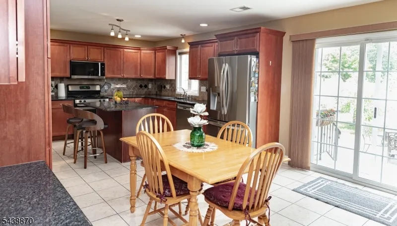 419 Putnam Rd Union, NJ 07083