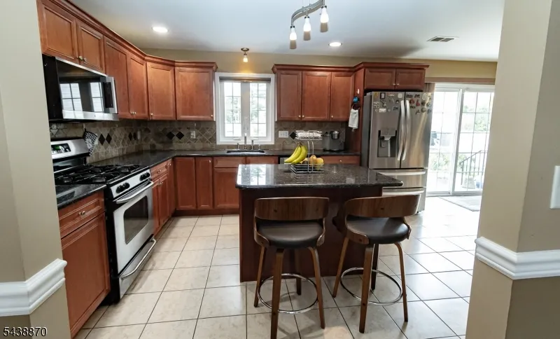 419 Putnam Rd Union, NJ 07083