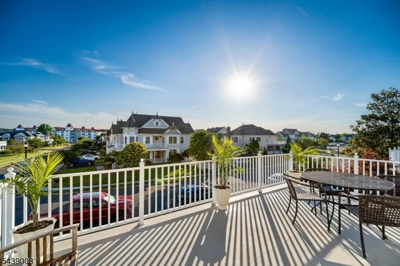 23 Lighthouse Dr South Amboy City, NJ 08879
