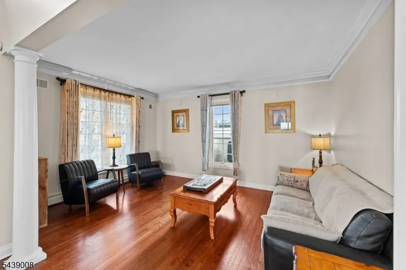 23 Lighthouse Dr South Amboy City, NJ 08879