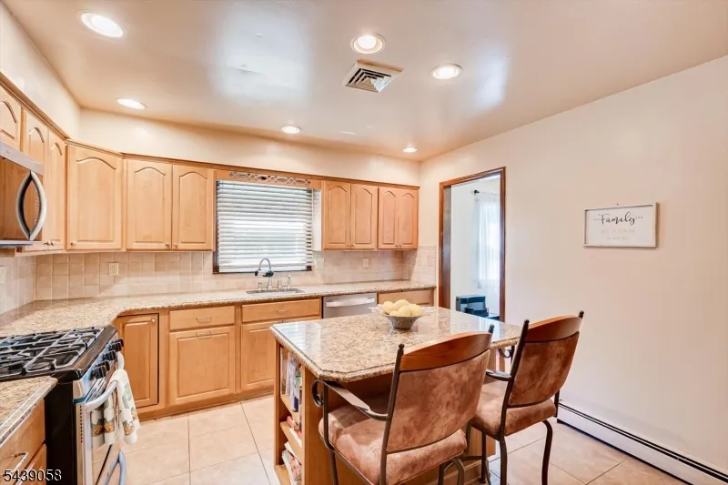 741 Belvidere Ave Plainfield City, NJ 07062