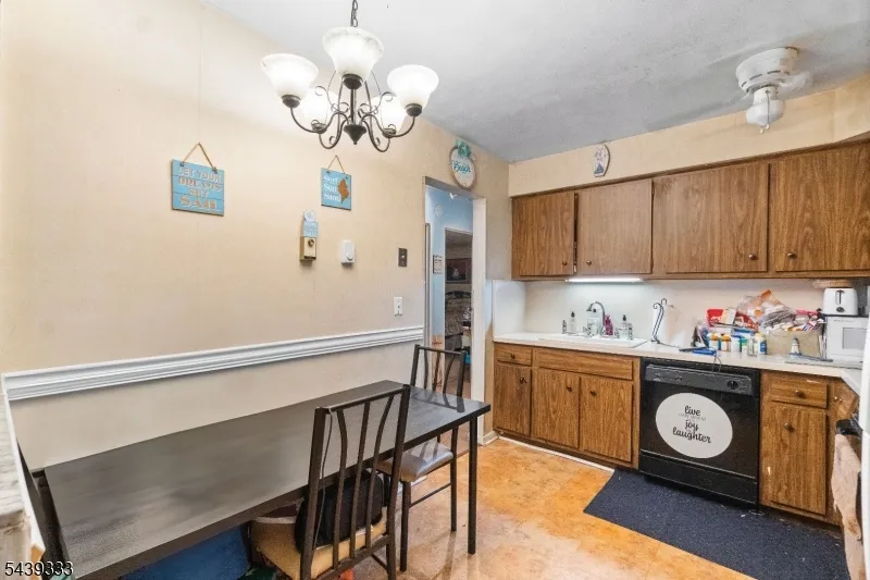 468 Liberty St, Unit 101 #101 Unit 101 Little Ferry, NJ 07643