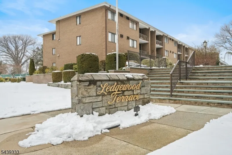 468 Liberty St, Unit 101 #101 Unit 101 Little Ferry, NJ 07643