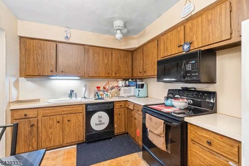468 Liberty St, Unit 101 #101 Unit 101 Little Ferry, NJ 07643