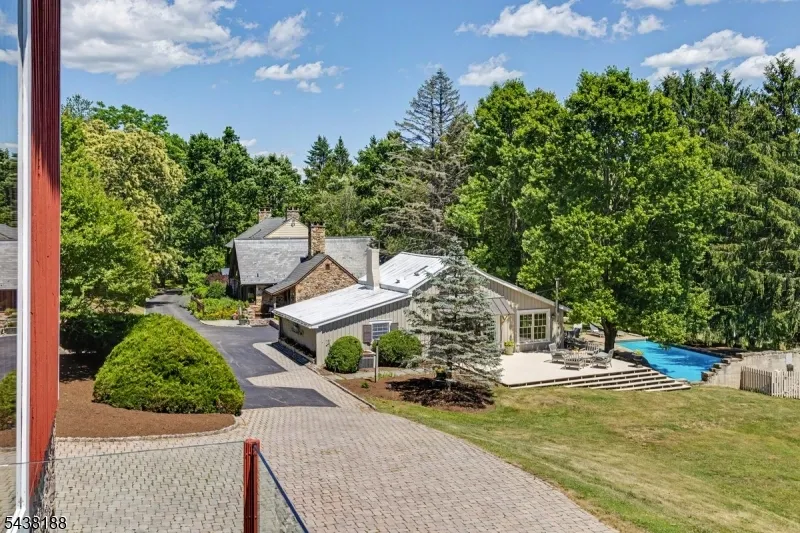 65 Brookville Hollow Rd Delaware, NJ 08559
