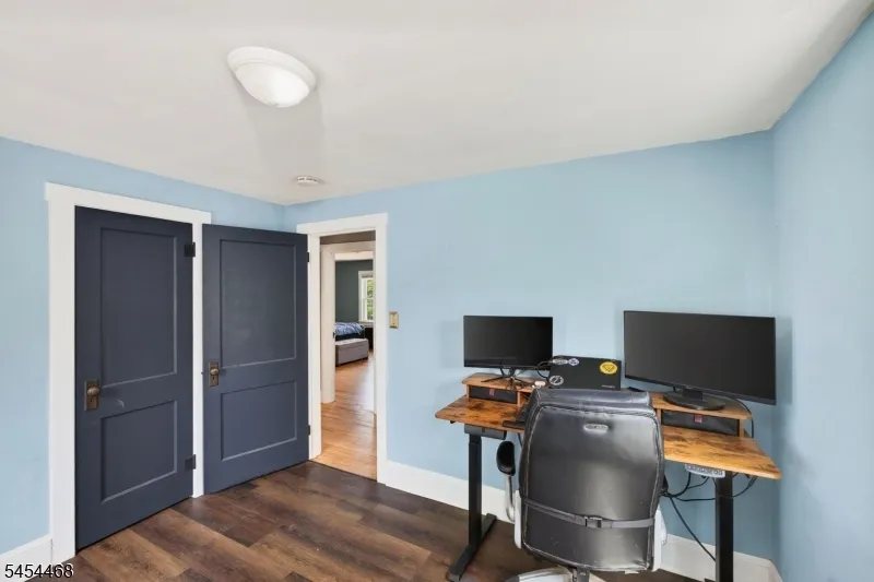 12 Capner St Flemington, NJ 08822