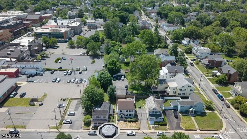 12 Capner St Flemington, NJ 08822