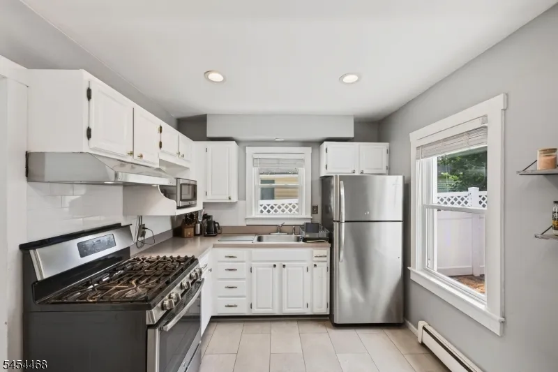 12 Capner St Flemington, NJ 08822
