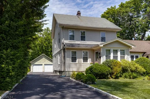 349 Brook Ave