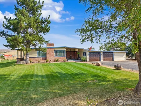 3416 Road 20 NE