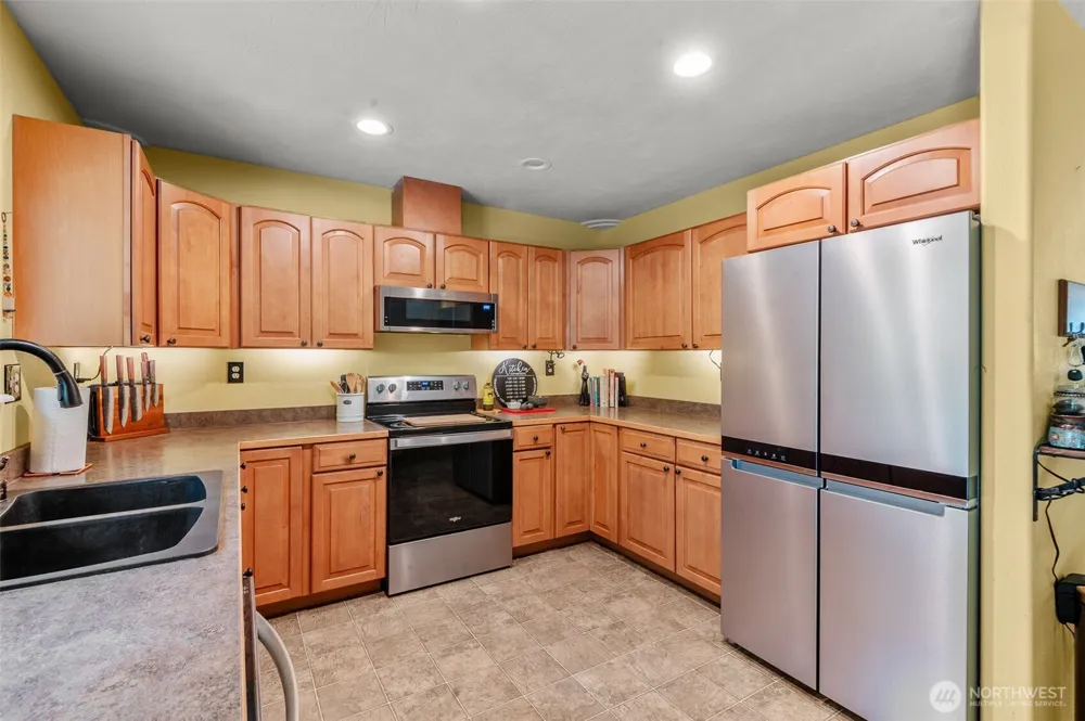 20 Buckhorn Court Hoodsport, WA 98548