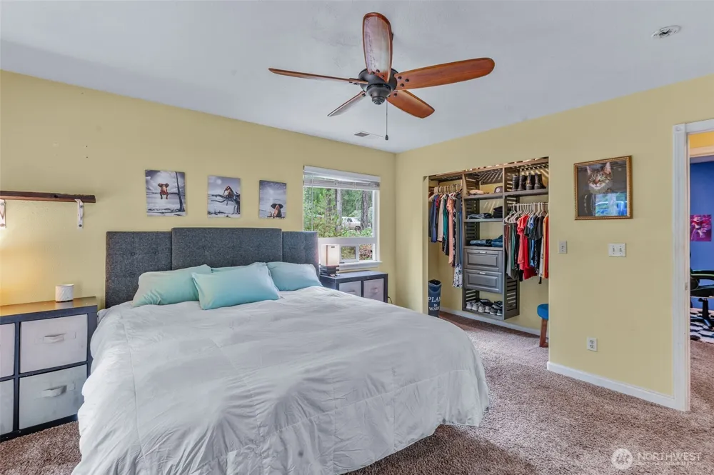 20 Buckhorn Court Hoodsport, WA 98548