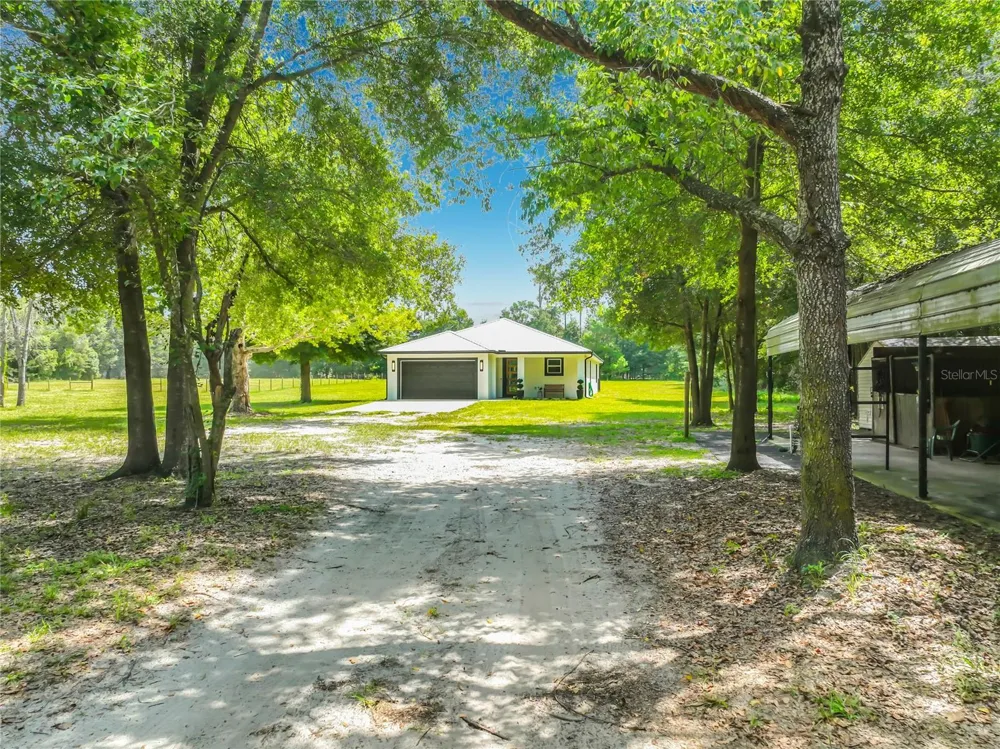 34814 WILLIAM LANE Eustis, FL 32736