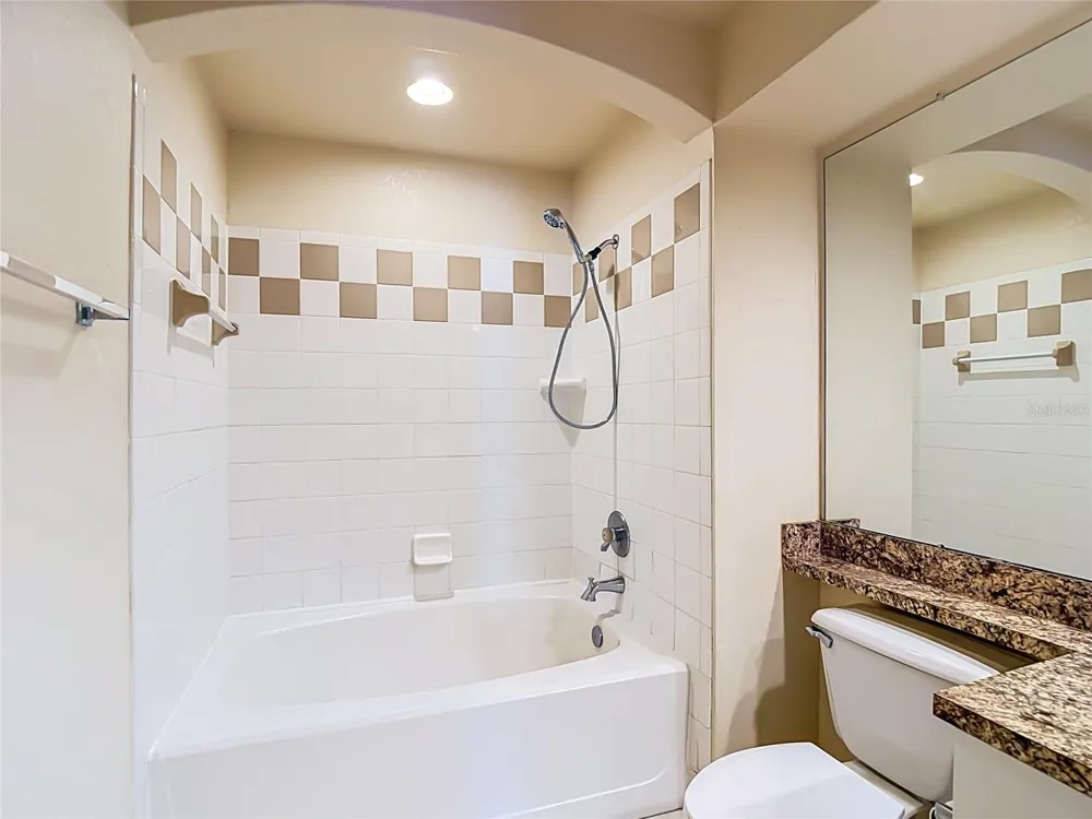 4008 BANGALOW PALM COURT Tampa, FL 33624