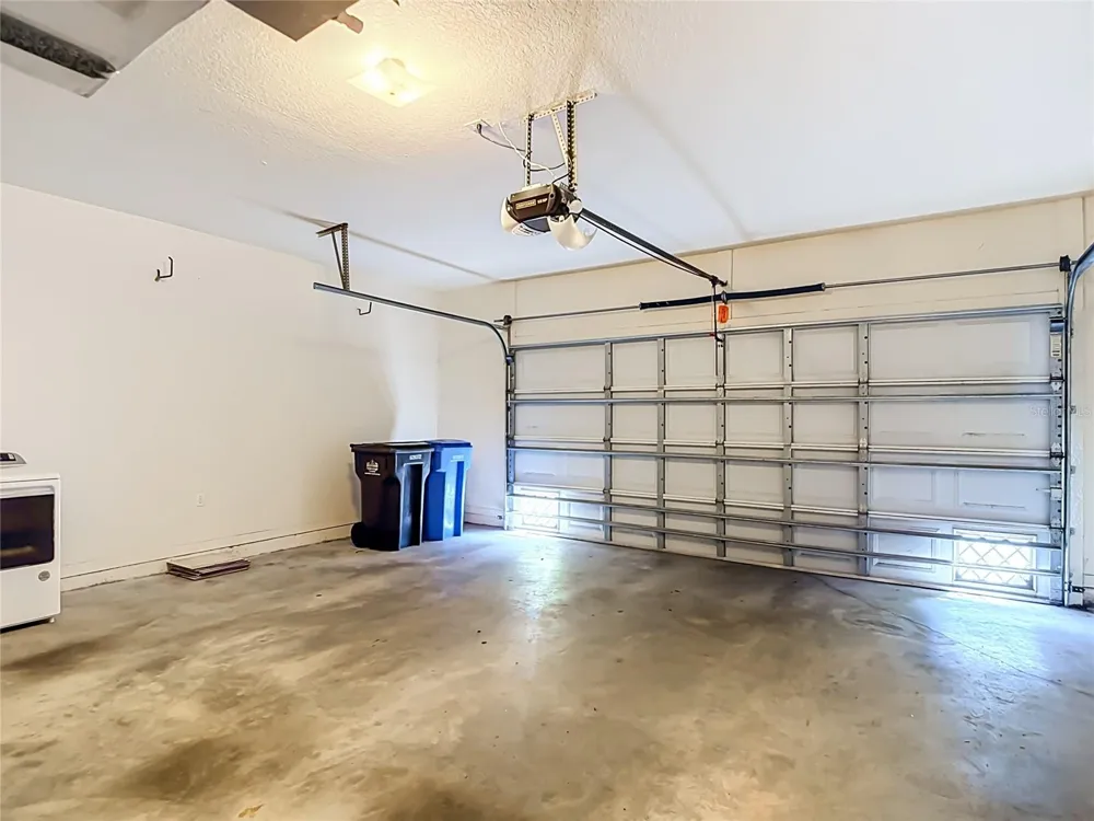 4008 BANGALOW PALM COURT Tampa, FL 33624