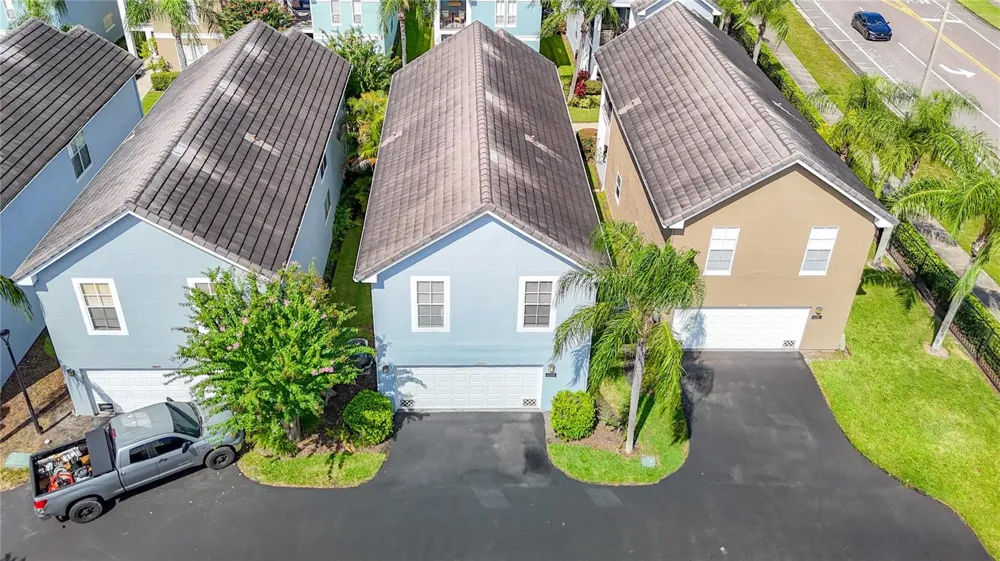 4008 BANGALOW PALM COURT Tampa, FL 33624