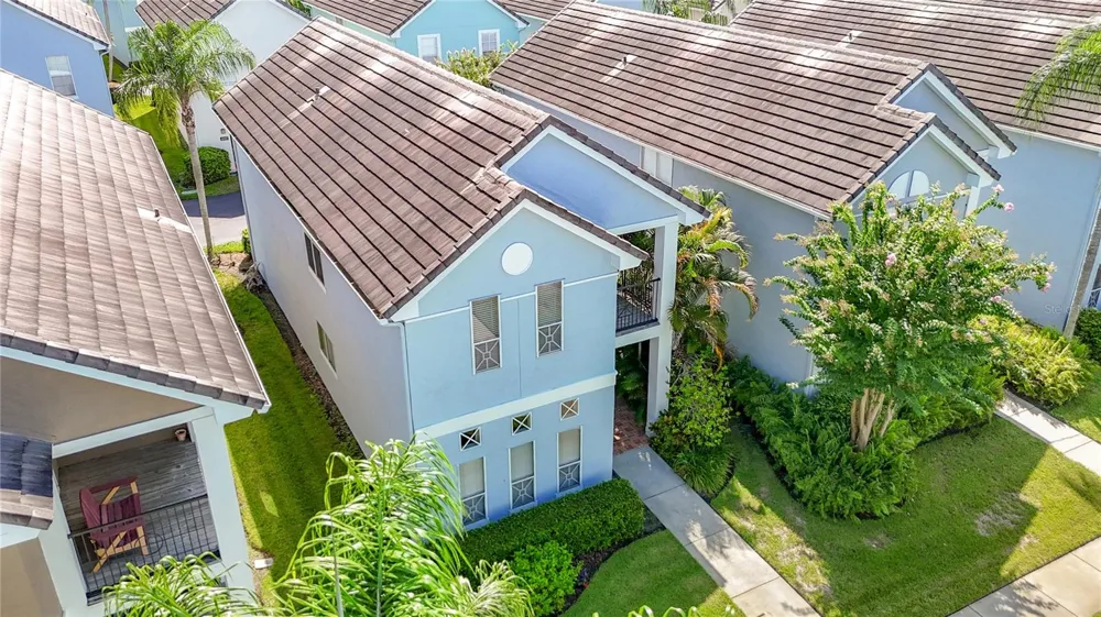 4008 BANGALOW PALM COURT Tampa, FL 33624