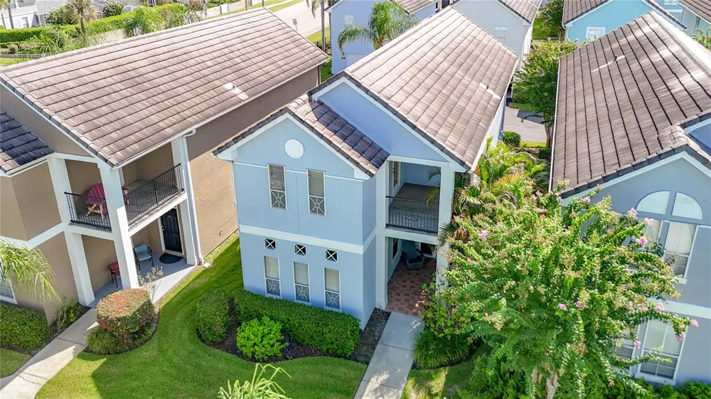 4008 BANGALOW PALM COURT Tampa, FL 33624