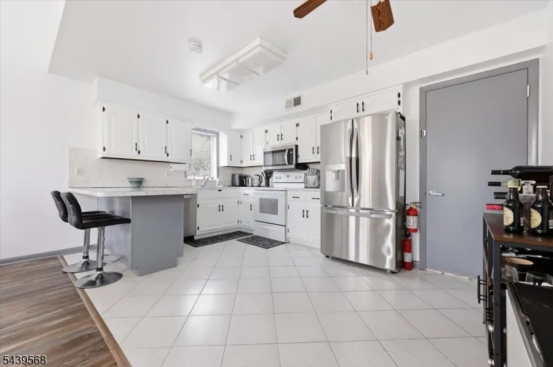 52 Adams Ter Clifton City, NJ 07013