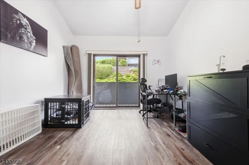 52 Adams Ter Clifton City, NJ 07013