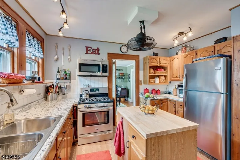 1052 Sherman Ave South Plainfield, NJ 07080