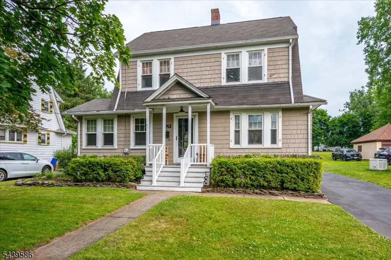 1052 Sherman Ave South Plainfield, NJ 07080