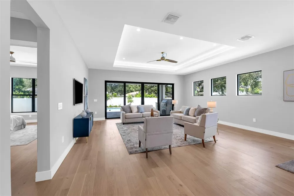 1526 MILLER AVENUE Winter Park, FL 32789