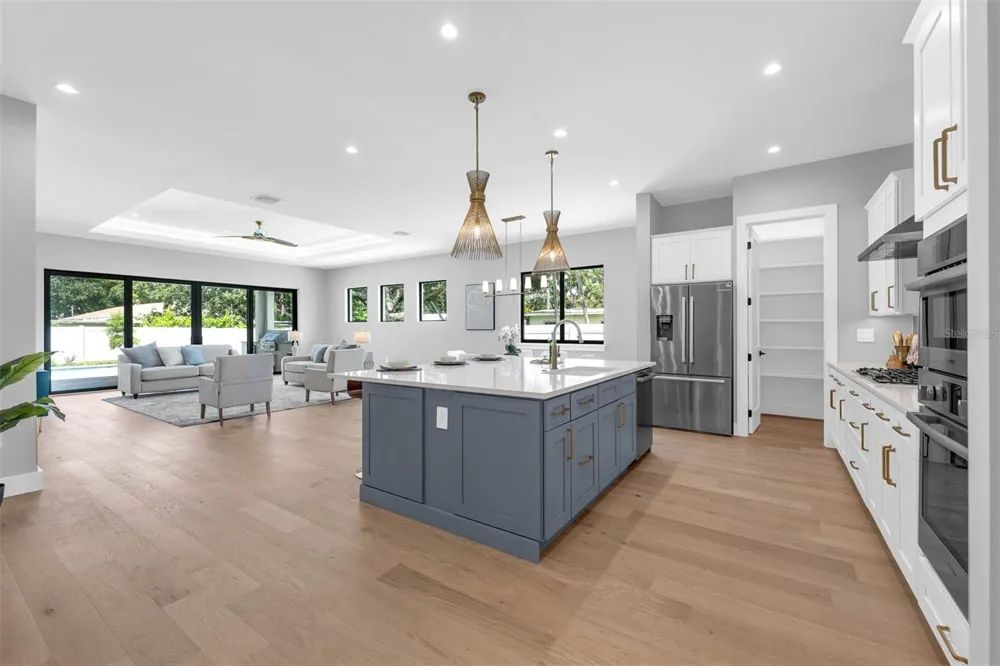 1526 MILLER AVENUE Winter Park, FL 32789