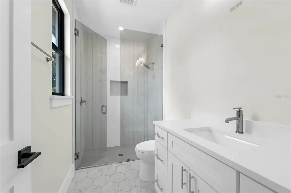 1526 MILLER AVENUE Winter Park, FL 32789