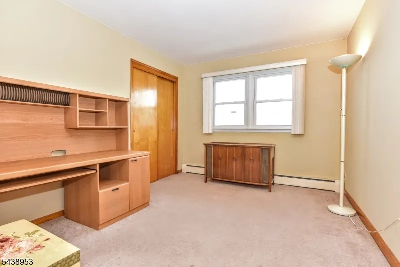23 Harrison Ave Saddle Brook, NJ 07663