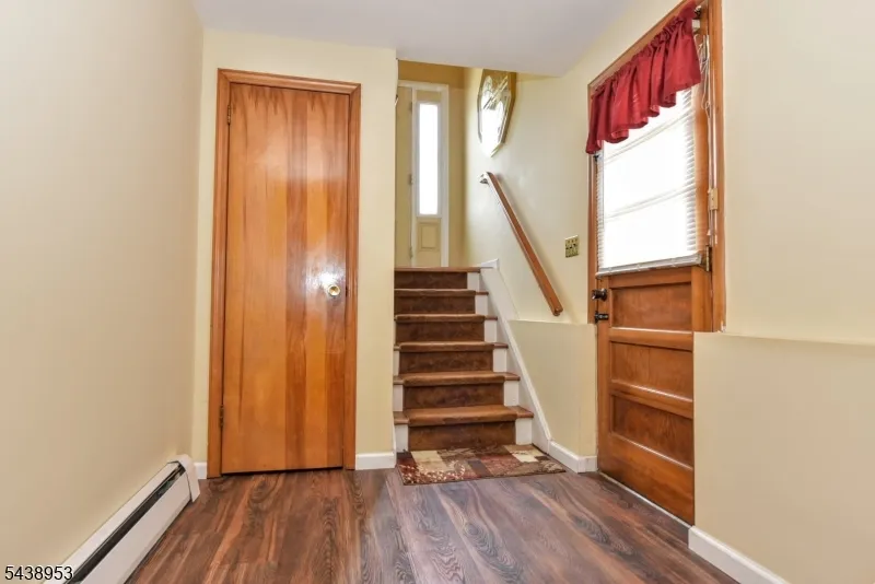 23 Harrison Ave Saddle Brook, NJ 07663
