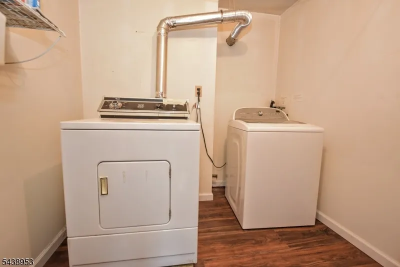 23 Harrison Ave Saddle Brook, NJ 07663