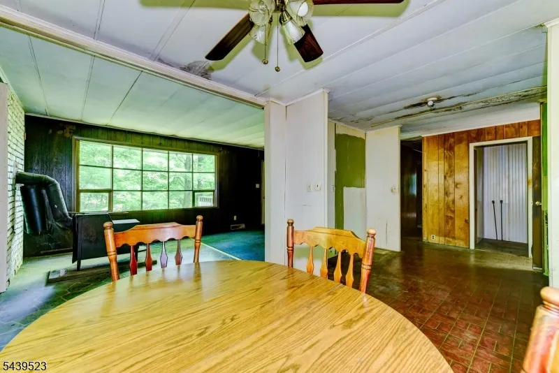 77 Sand Pond Rd Hardyston, NJ 07419