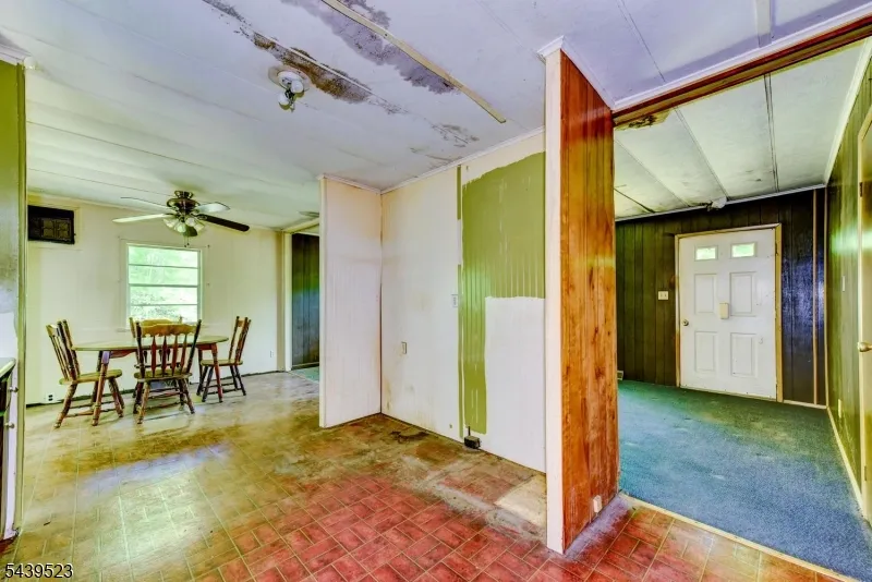 77 Sand Pond Rd Hardyston, NJ 07419